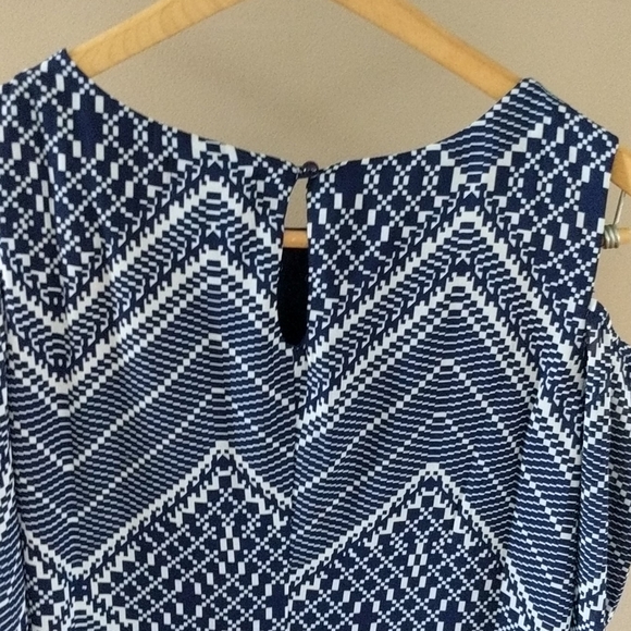 NWoT Target Chevron Printed Cold Shoulder Dress - Picture 6 of 8